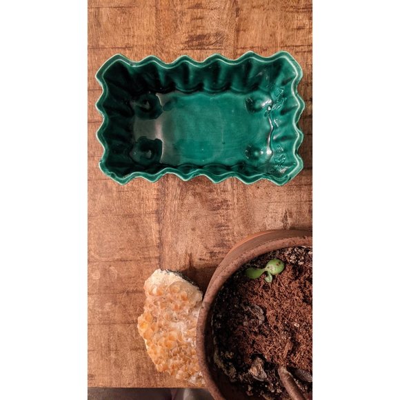 Vintage Emerald Green Art Deco UPCo (Ungemach) Planter - Roseville, OH - Picture 3 of 5